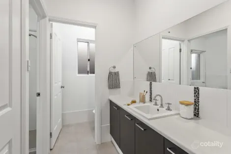 Property photo of 32 Queensberry Way Blakeview SA 5114