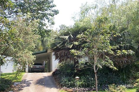 22 Beatrice St, Mooroobool, QLD 4870