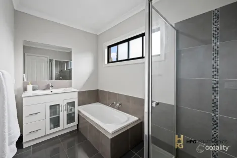 Property photo of 1/1 Gordon Street Tullamarine VIC 3043