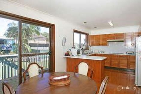Property photo of 16 Waratah Street Bateau Bay NSW 2261