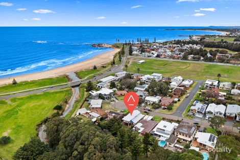 Property photo of 8 Hutton Avenue Bulli NSW 2516