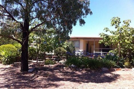 28 Anderson Ct, Heathcote, VIC 3523