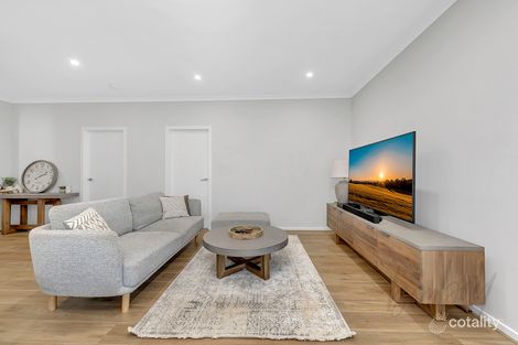 Property photo of 49 Compass Crescent Donnybrook VIC 3064