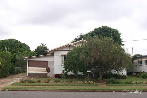 74 King St, Woody Point, QLD 4019