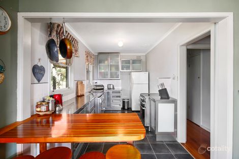 Property photo of 2 Crosley Street Healesville VIC 3777