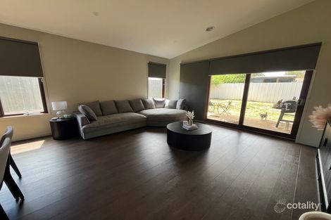 Property photo of 47 Mayfield Crescent Kilmore VIC 3764