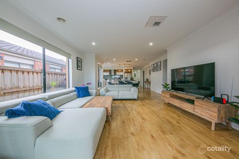 Property photo of 26 Speargrass Close Clyde North VIC 3978