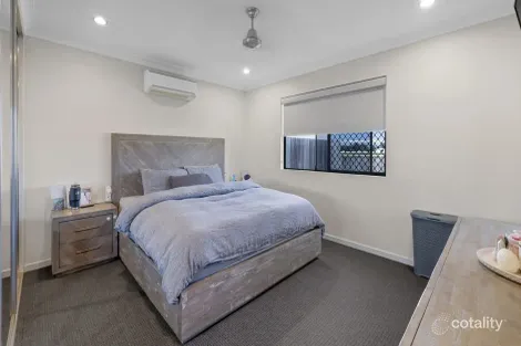 Property photo of 59 Makybe Diva Drive Ooralea QLD 4740
