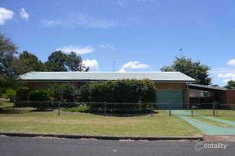 77 Debra St, Centenary Heights, QLD 4350