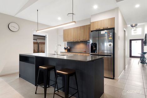 Property photo of 11 Sunray Avenue Palmview QLD 4553