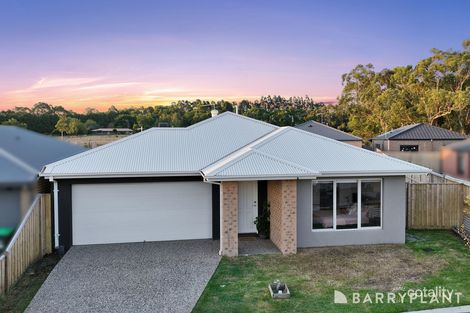 5 Ruffels St, Drouin, VIC 3818
