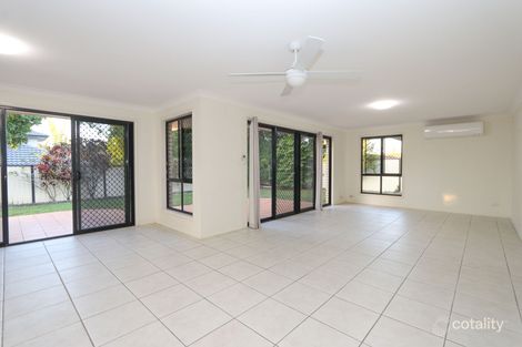 Property photo of 65 Highcrest Circuit Molendinar QLD 4214