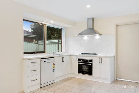 Property photo of 103 Kennington Park Drive Endeavour Hills VIC 3802