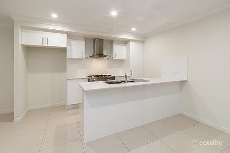 Property photo of 43 Mazeppa Street South Ripley QLD 4306