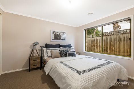 Property photo of 8 Tantallon Boulevard Beaconsfield VIC 3807