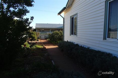 Property photo of 62 Duff Street Broken Hill NSW 2880