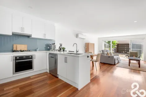 Property photo of 114B Beaconsfield Parade Northcote VIC 3070