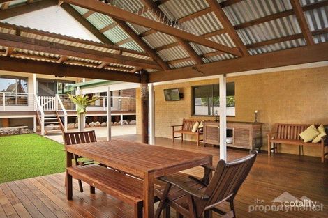 Property photo of 32 Imga Street Gwandalan NSW 2259