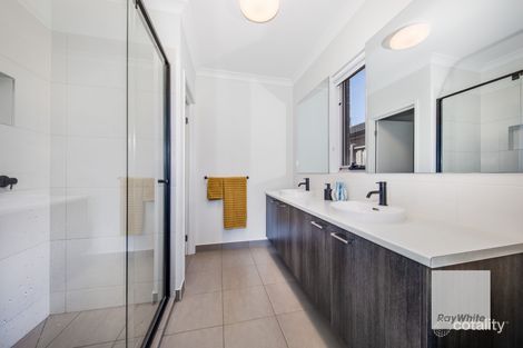 Property photo of 50 Murray Road Thornhill Park VIC 3335