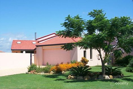 33 San Simeon Dr, Clear Island Waters, QLD 4226