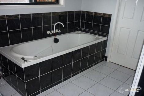 Property photo of 14 Pioneer Drive Kin Kora QLD 4680