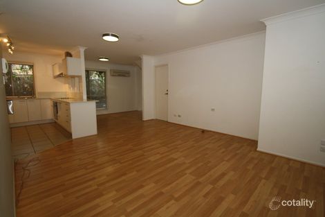 Property photo of 4/19 Gordon Street Labrador QLD 4215