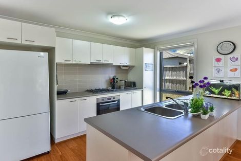 Property photo of 22 Tyne Walk Glenfield NSW 2167