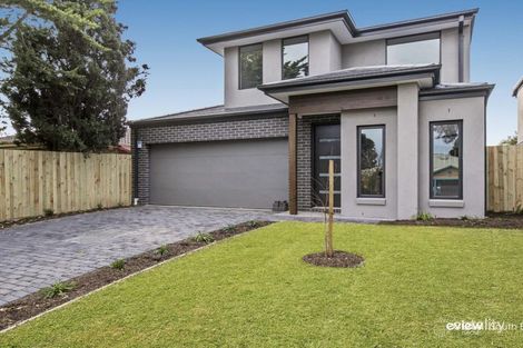 Property photo of 4A Cheviot Avenue Berwick VIC 3806