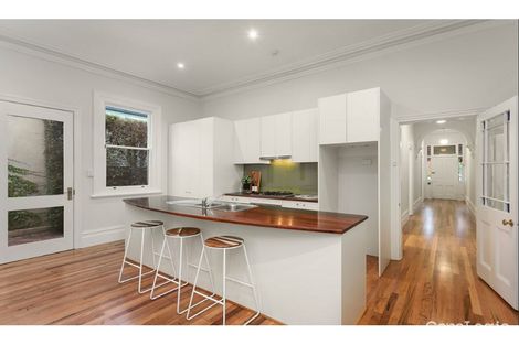 Property photo of 14 Bank Street Ascot Vale VIC 3032