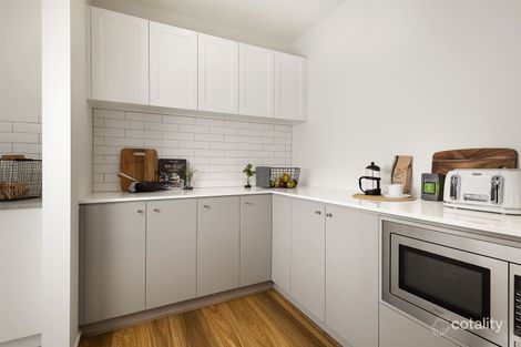 Property photo of 10 Irvine Rise Werribee VIC 3030