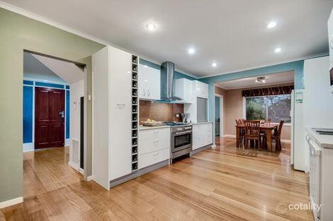 Property photo of 10 Madeira Court Frankston VIC 3199