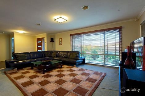 Property photo of 24 Joseph Drive Hillside VIC 3037