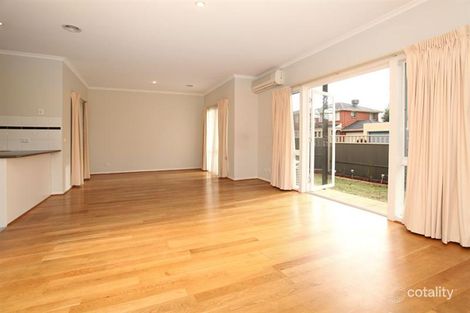 Property photo of 1/20-26 Tulloch Grove Glen Waverley VIC 3150