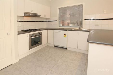 Property photo of 1/20-26 Tulloch Grove Glen Waverley VIC 3150