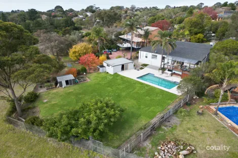 Property photo of 16 Maberley Crescent Frankston South VIC 3199