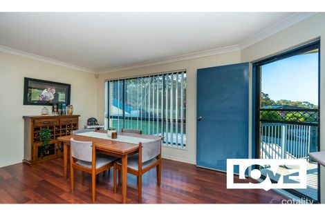 Property photo of 14 Defender Close Marmong Point NSW 2284