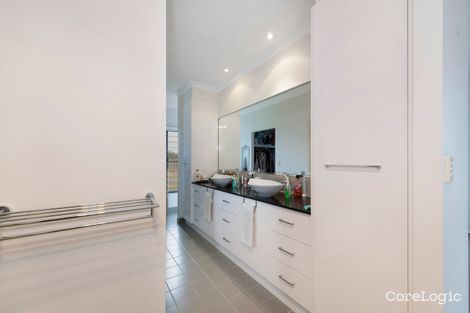 Property photo of 2 Mokera Street Coral Cove QLD 4670