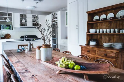 Property photo of 1 Johnstone Street Castlemaine VIC 3450