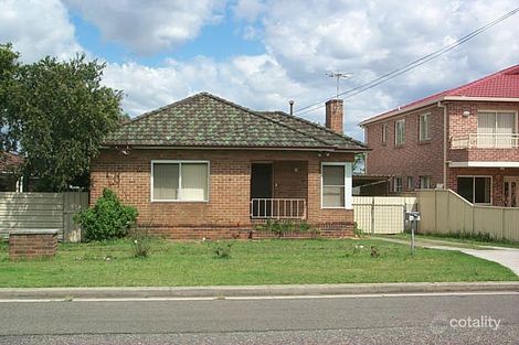 16 Patricia St, Chester Hill, NSW 2162