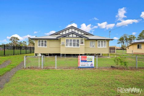 2 Crawford St, Walkervale, QLD 4670