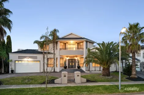 6 BUCHANAN CT, TAYLORS LAKES, VIC 3038