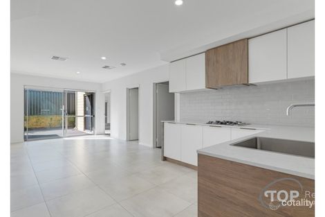 Property photo of 73 Alliance Loop Willetton WA 6155