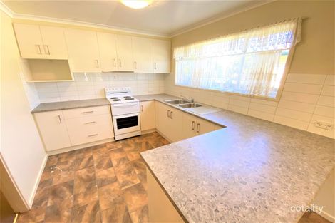 Property photo of 32 Ledgerwood Street Griffith NSW 2680