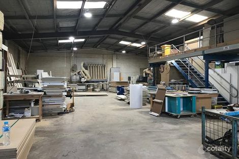 Property photo of 21 Hollywood Drive Lansvale NSW 2166