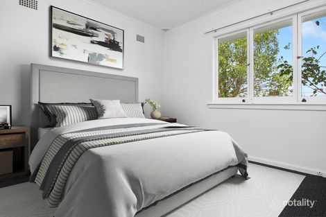 Property photo of 17 Clingan Avenue Lurnea NSW 2170