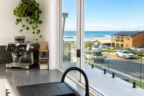 Property photo of 8 Ocean Drive Wallabi Point NSW 2430