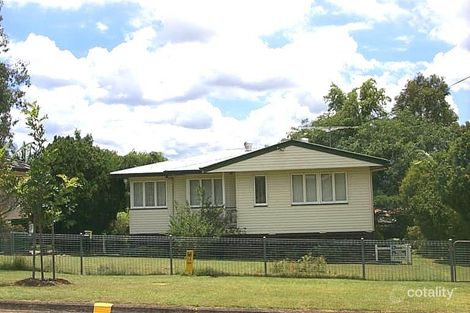 13 Lawson St, Leichhardt, QLD 4305