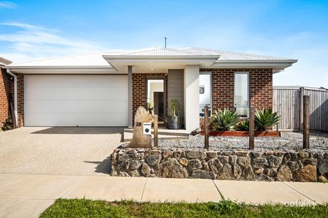 28 Beaumont Ave, Charlemont, VIC 3217