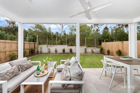 8 Harriet Lane, Oxenford, QLD 4210