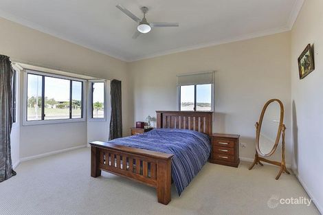 Property photo of 56 Phipps Drive Meringandan West QLD 4352